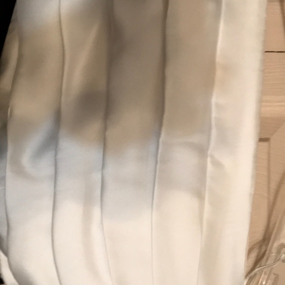 Dress - Picture 2 of 8